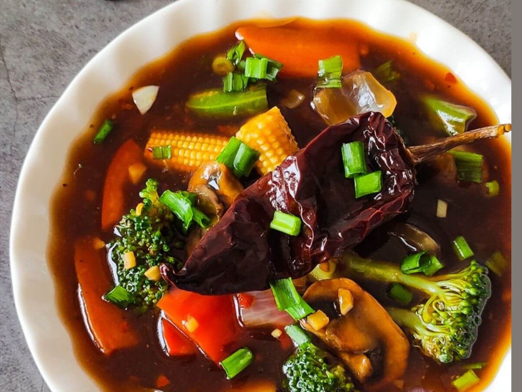 Assorted Vegetables in Vegetarian Oyster Sauce.png 素食蚝油什锦蔬菜。png