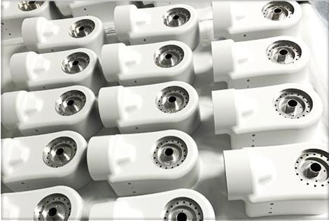 Lätta kundanpassade metallkomponenter för 7-axliga robotarmar Lätta kundanpassade metallkomponenter för 7-axliga robotarmar