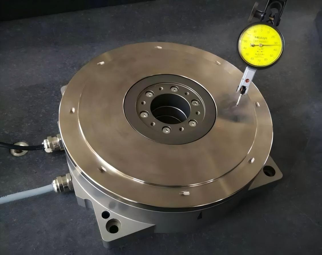 ultratunn rotationsmotor med direktdrift