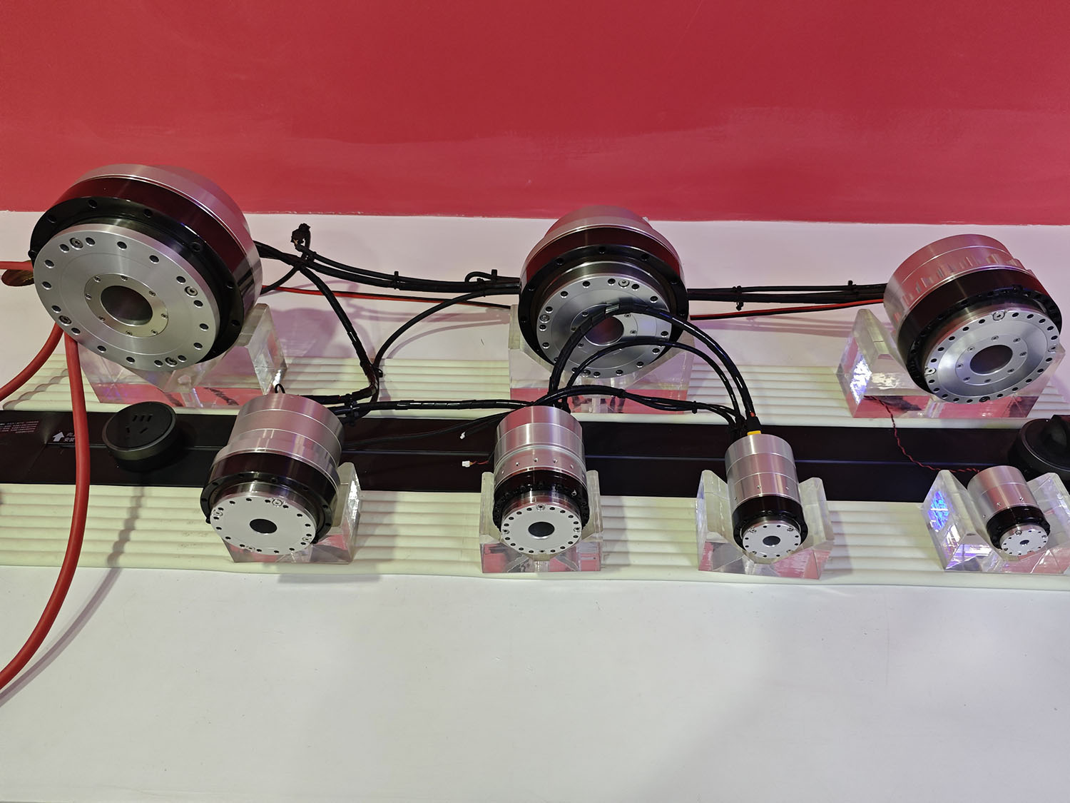 BLDC Harmonik Mafsal Motorları Neden Robotların Temel Bileşenleridir？