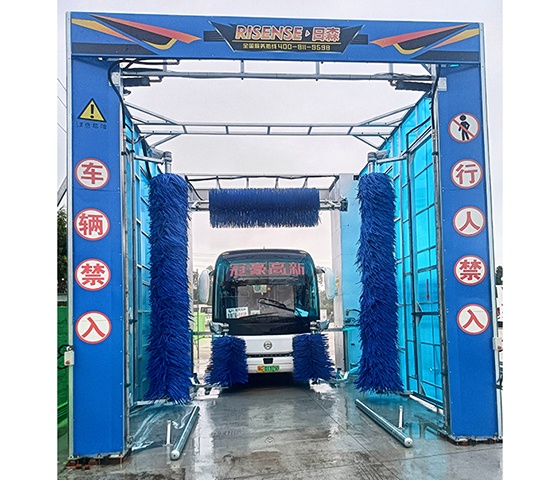 CB-750 Sistema de lavado de autobuses de paso con 5 cepillos