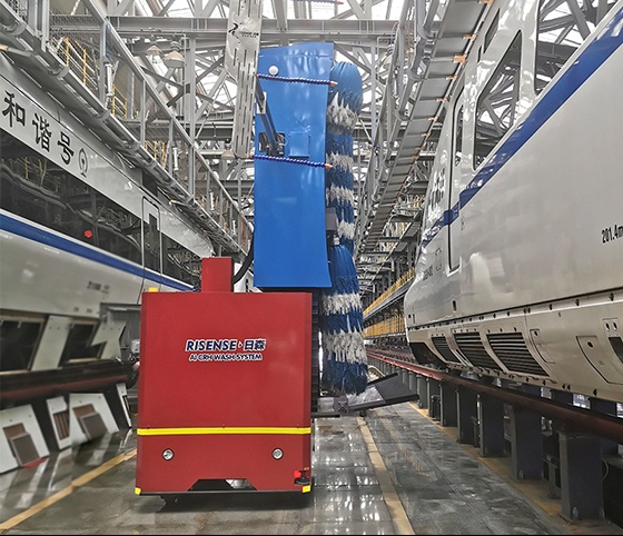 Máquina automática de lavado de trenes