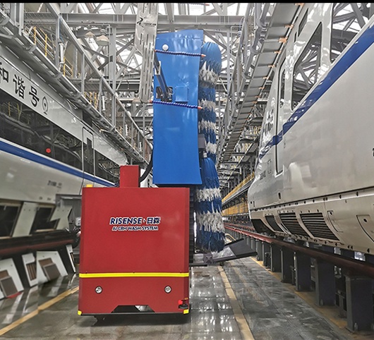 Máquina automática de lavado de trenes