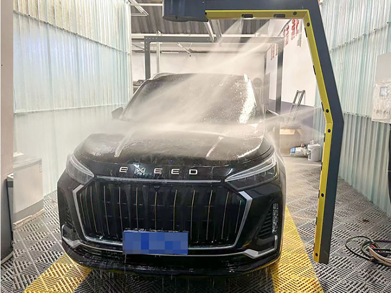 Introducción y principio de funcionamiento de la máquina de lavado de autos en túnel