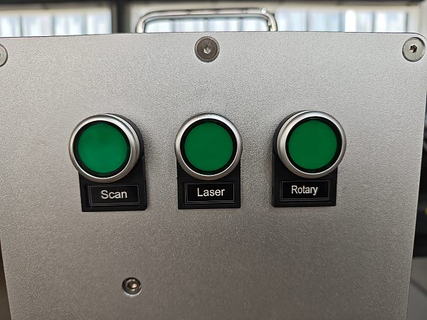 Máquina de marcação a laser de fibra (10)