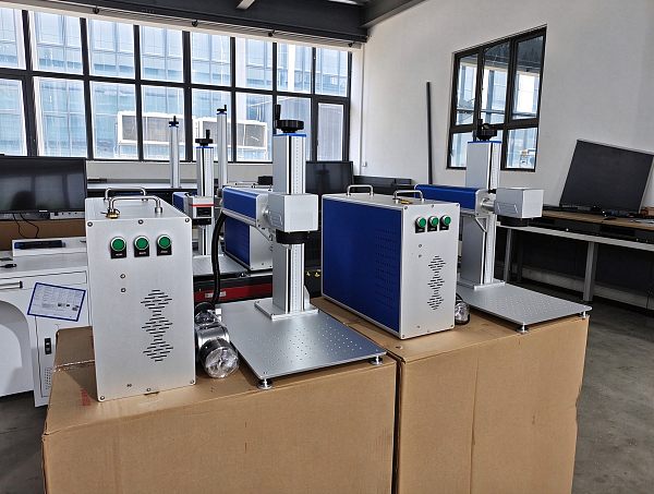 Máquina de marcação a laser de fibra (5)