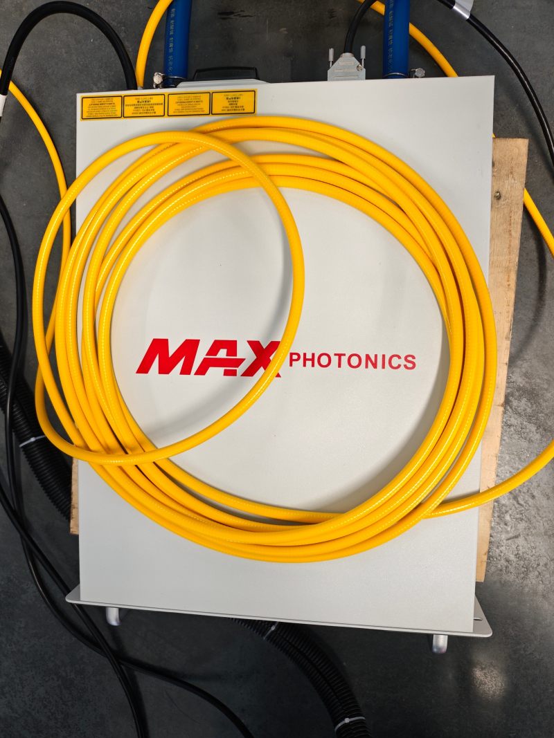 Máquina de corte a laser de fibra (7)