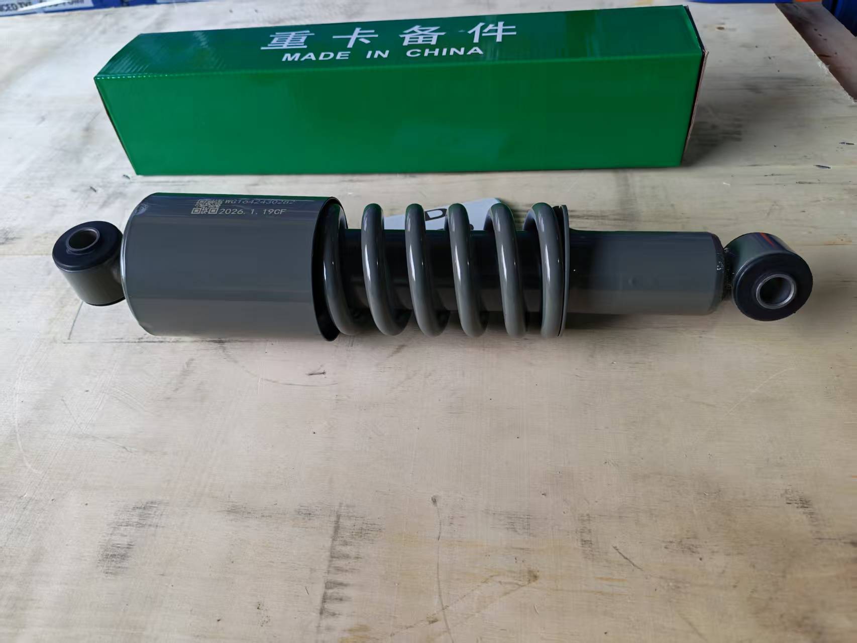 Amortecedor 0282 WG1642430282 de suspensão dianteira para serviço pesado para caminhão SINOTRUK HOWO