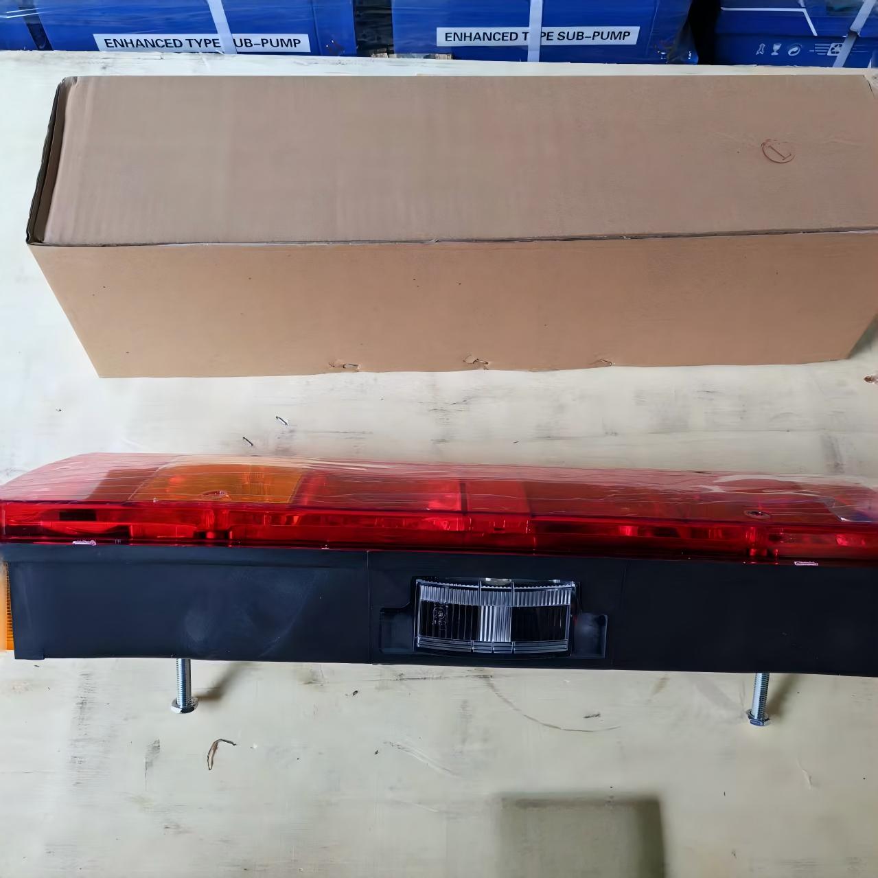 Luz traseira L (esquerda) conjunto de lanterna traseira para caminhão HOWO 371 WG9719810001 / WG9719810002