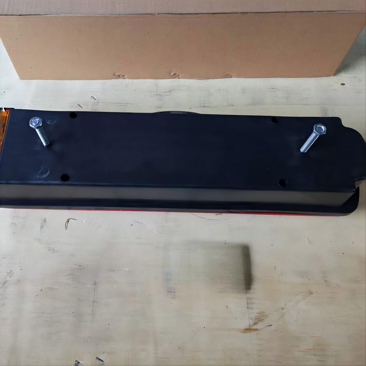 Luz traseira L (esquerda) conjunto de lanterna traseira para caminhão HOWO 371 WG9719810001 / WG9719810002