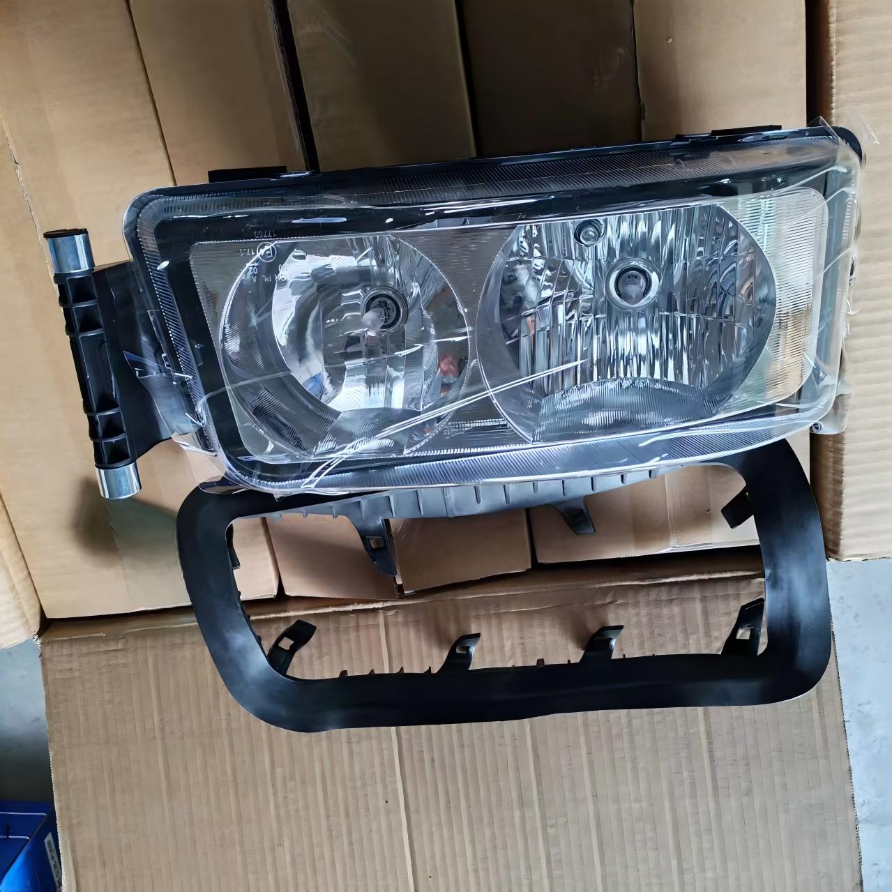 Conjunto de farol TX R (lado direito) para caminhão pesado da Série TX