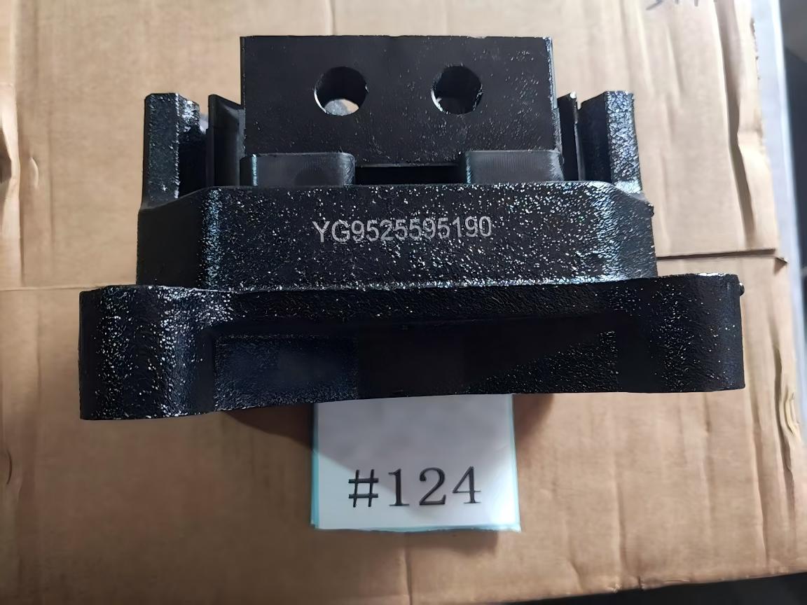 SINOTRUK HOWO NX Suporte traseiro do motor YG9525595190/1 Conjunto do suporte traseiro do motor