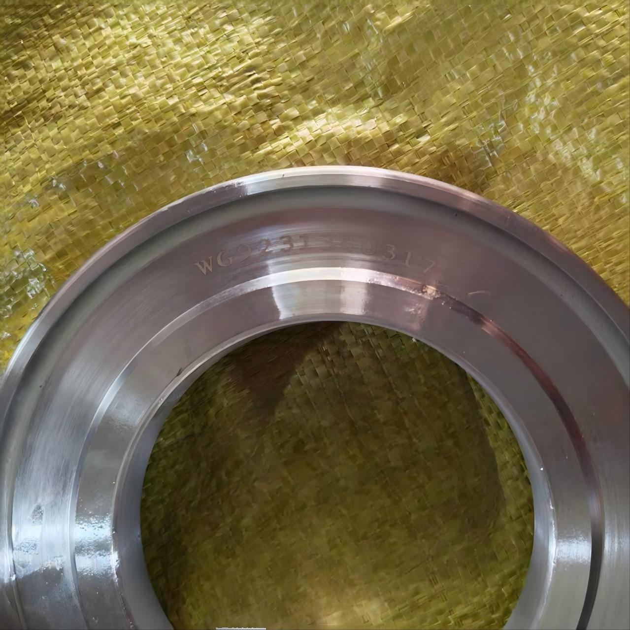 Espaçador do assento do retentor de óleo da roda traseira SINOTRUK HOWO AC16 AZ9231340317 sem anel O-ring