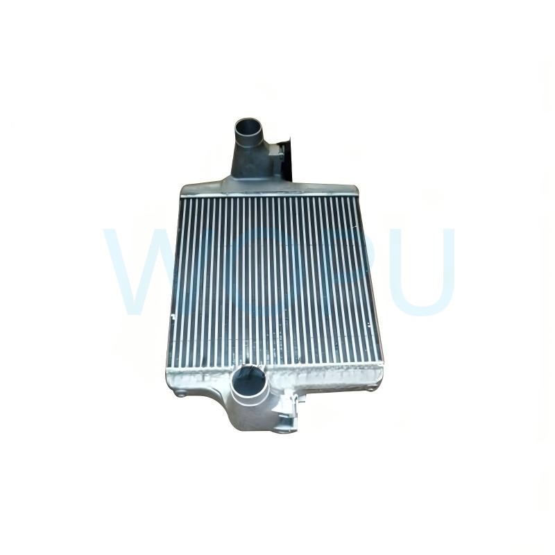 Intercooler 8185000202 para Sistema de Resfriamento da Admissão do Motor do Caminhão Beiben V3