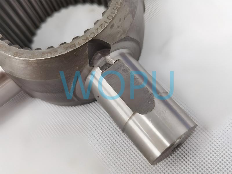 Eixo cruzado intereixo AZ9981320139 para sistema diferencial de eixo Sinotruk Steyr HOWO AC15 AC16