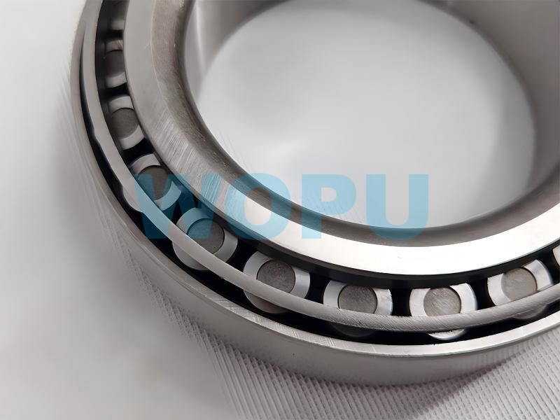 HM220149 / HM220110 / WG99810220149 Rolamento da roda traseira para peças de reposição de caminhões SINOTRUK FUVA