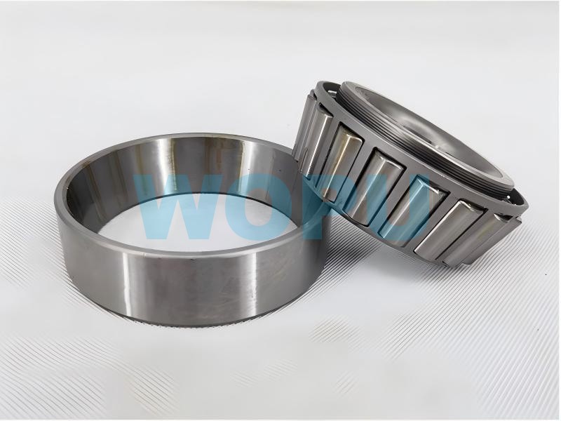 Rolamento do cubo da roda dianteira 30613 / 30613B / 7713 para peças de reposição de caminhões SINOTRUK HOWO e FAW Jiefang