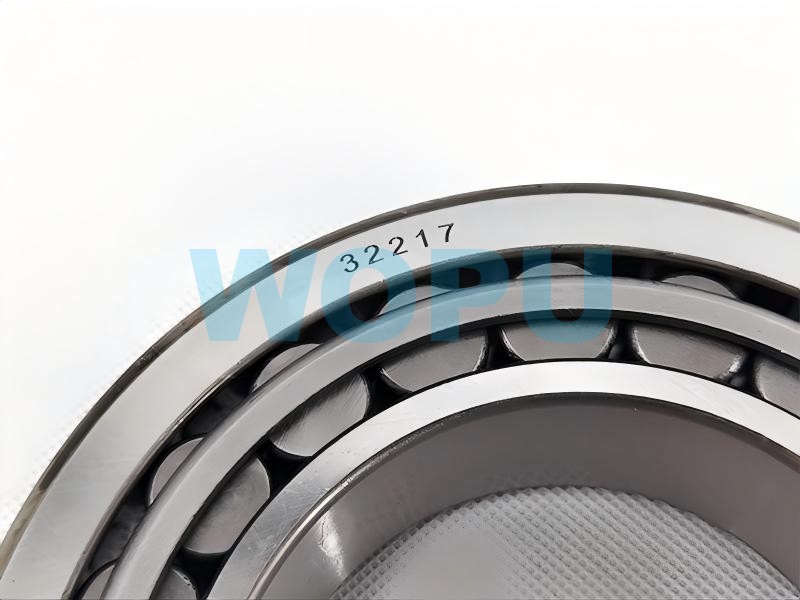 7517 / DS32217 / 32217 / 7517E Rolamento de Rolos Cônicos do Cubo de Roda para Peças de Reposição do Caminhão SINOTRUK HOWO 153