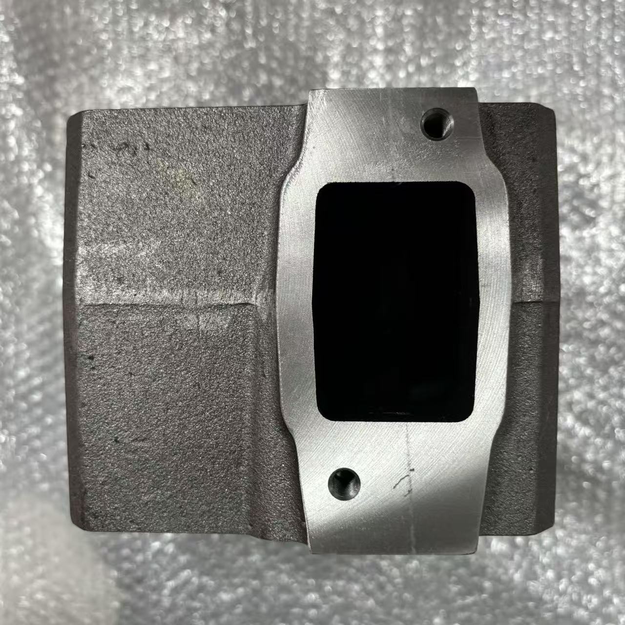 Cabeçote do motor A21246040010D para motor diesel D12 de caminhão pesado Sinotruk