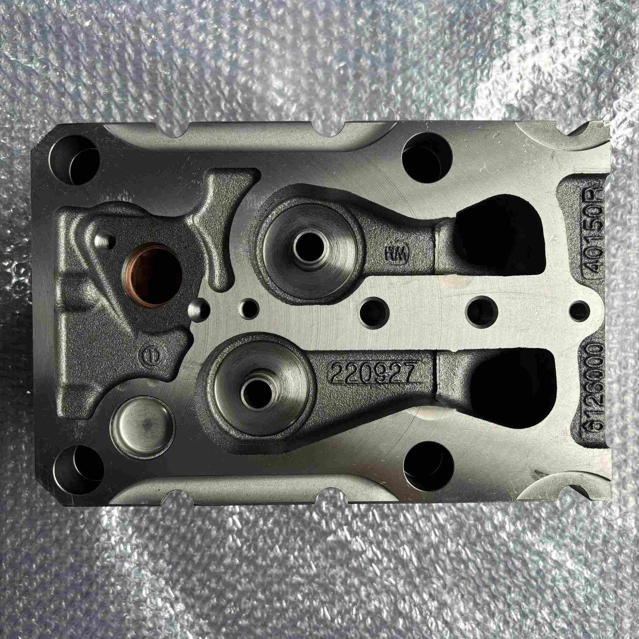 Cabeçote do motor 61560040058 Euro II de duas válvulas para peças de motor diesel WD615 HOWO STR