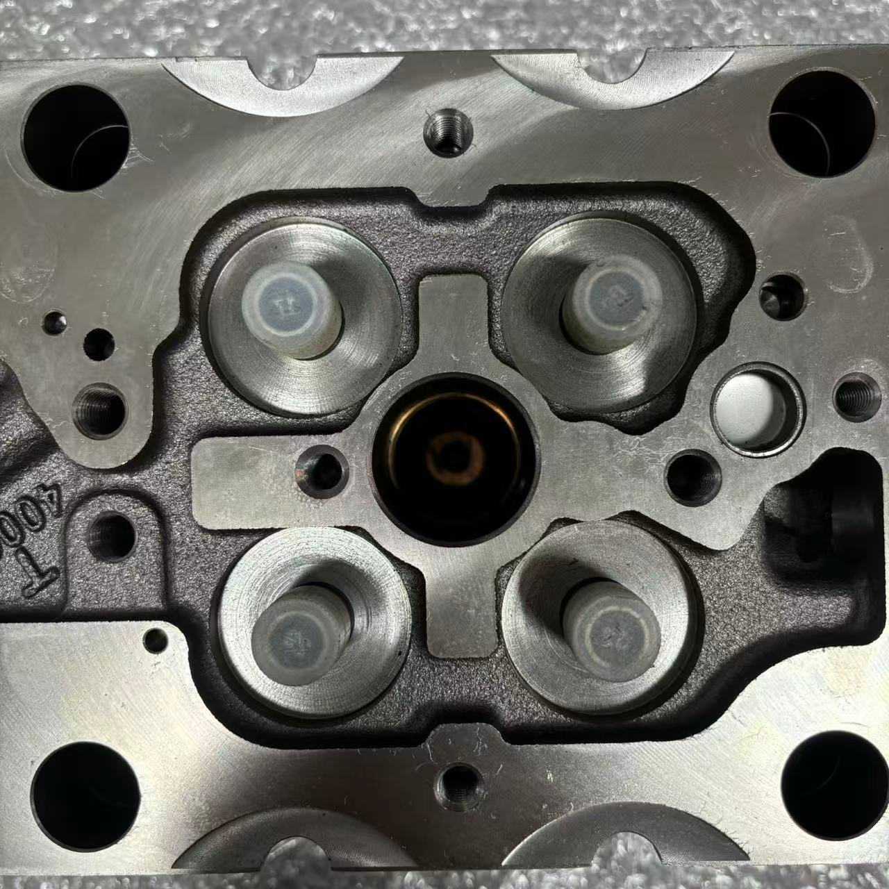 Cabeçote do cilindro 612650040038 Euro V de quatro válvulas para motor diesel WP12 de caminhão pesado