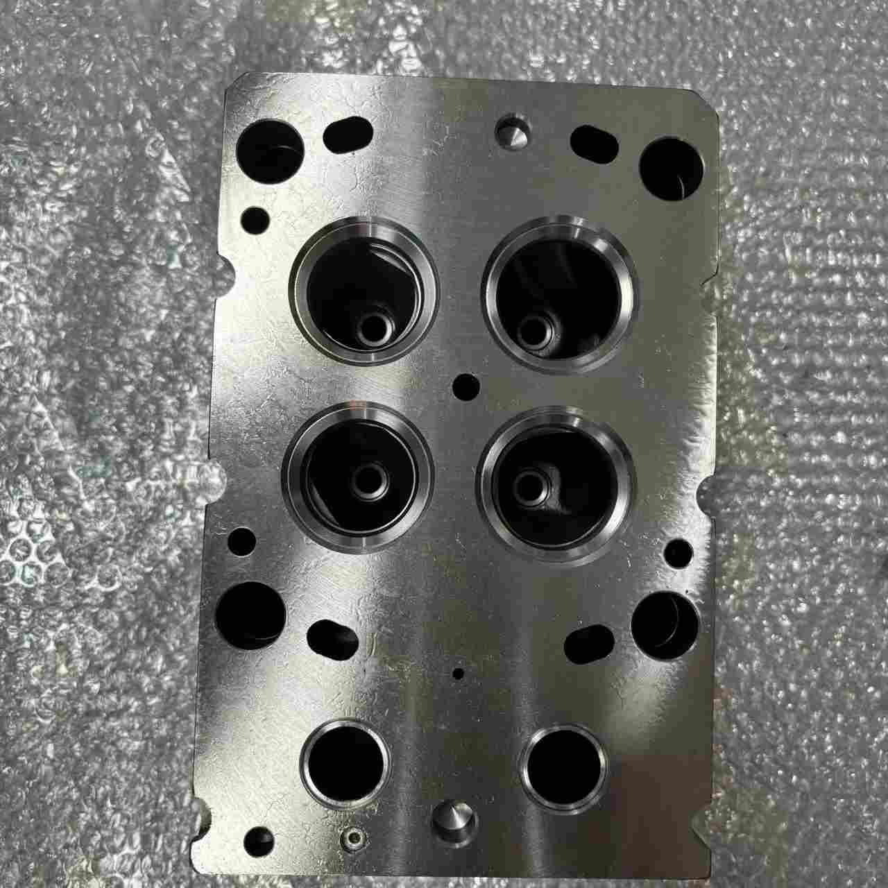 Cabeçote do motor 612650040001 P10 de quatro válvulas para peças de motor diesel de caminhões pesados