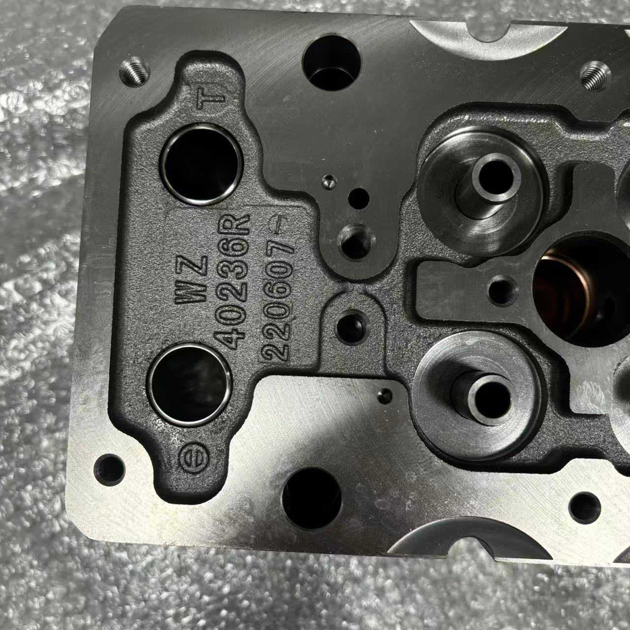 Cabeçote do motor 612630040246 P12 para peças de motor diesel de caminhões pesados