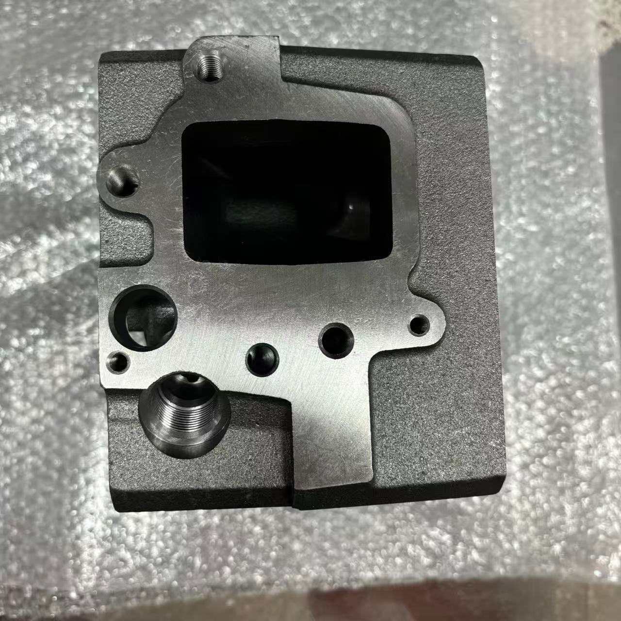 Cabeçote do motor 612630040246 P12 para peças de motor diesel de caminhões pesados