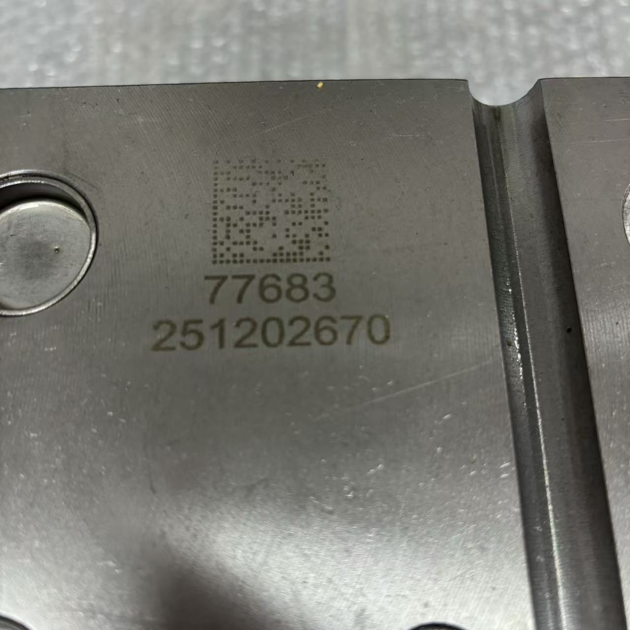Cabeçote de cilindro 1007877683 P12, tipo para exportação, para motor a diesel de caminhão pesado