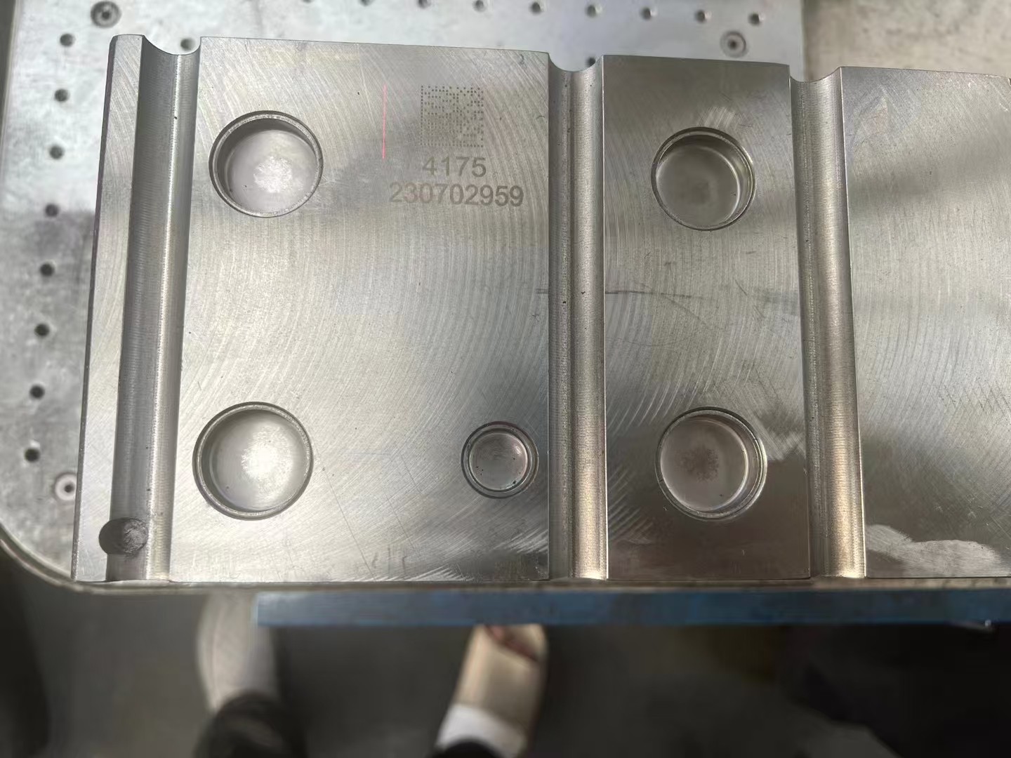 Cabeçote do cilindro 4175 para motor diesel de caminhão pesado, peças de reposição do sistema do motor