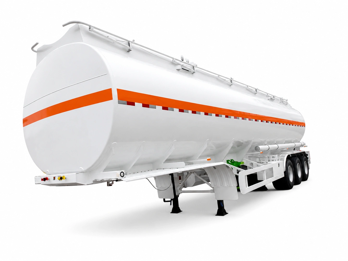 3-Achs-45000L-Kraftstofftankauflieger mit integriertem geradem Träger 3-Achs-45000L-Kraftstofftankauflieger mit integriertem geradem Träger