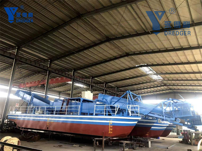 Barco de Limpeza