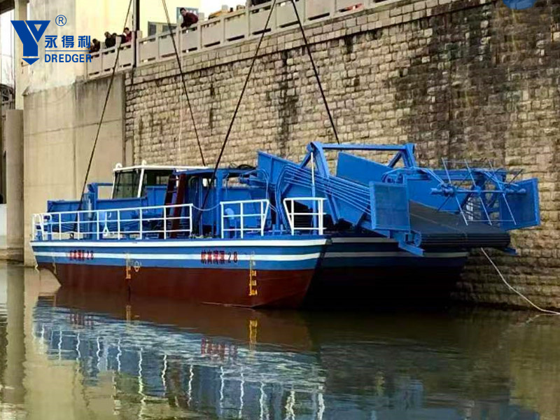 Barco de Limpeza