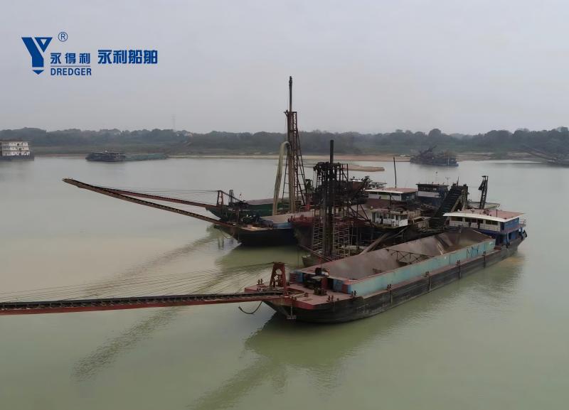 Zandtransportschip