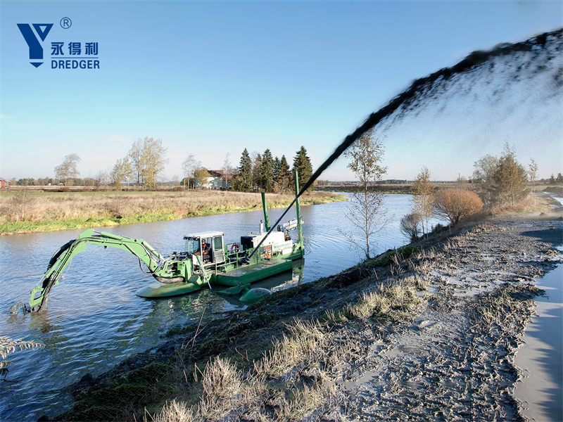 Amphibischer Bagger