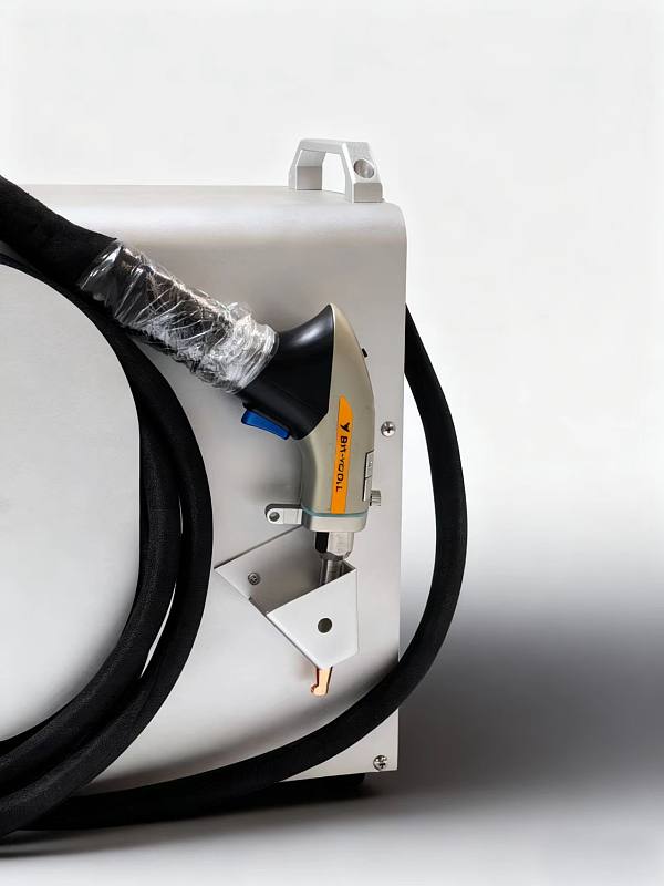 Máquina de solda a laser portátil 4 em 1 refrigerada a ar (3)