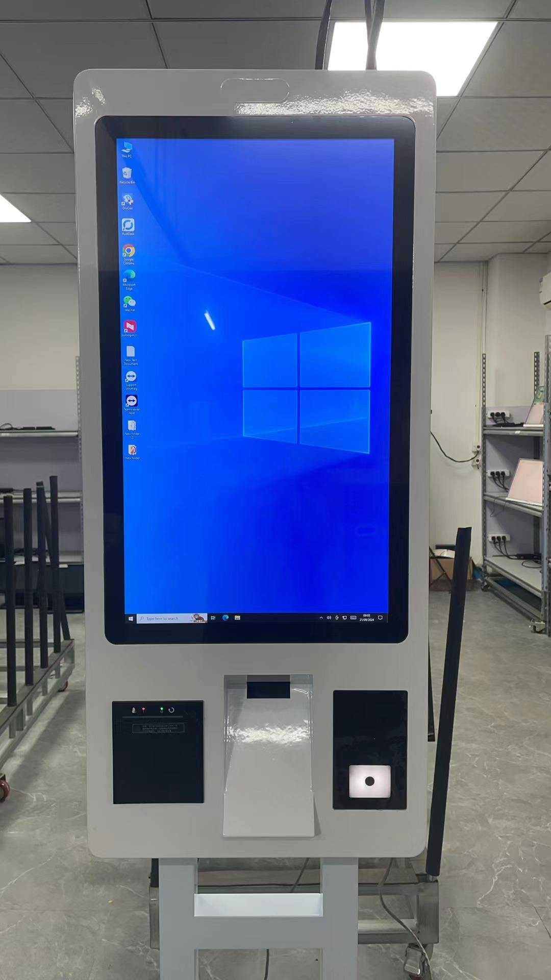 21.5 Inch 24 Inch 27 Inch 32 Inch Touch Screen Self-Service Machine POS System Payment Kiosk for Restaurants and Retail Stores