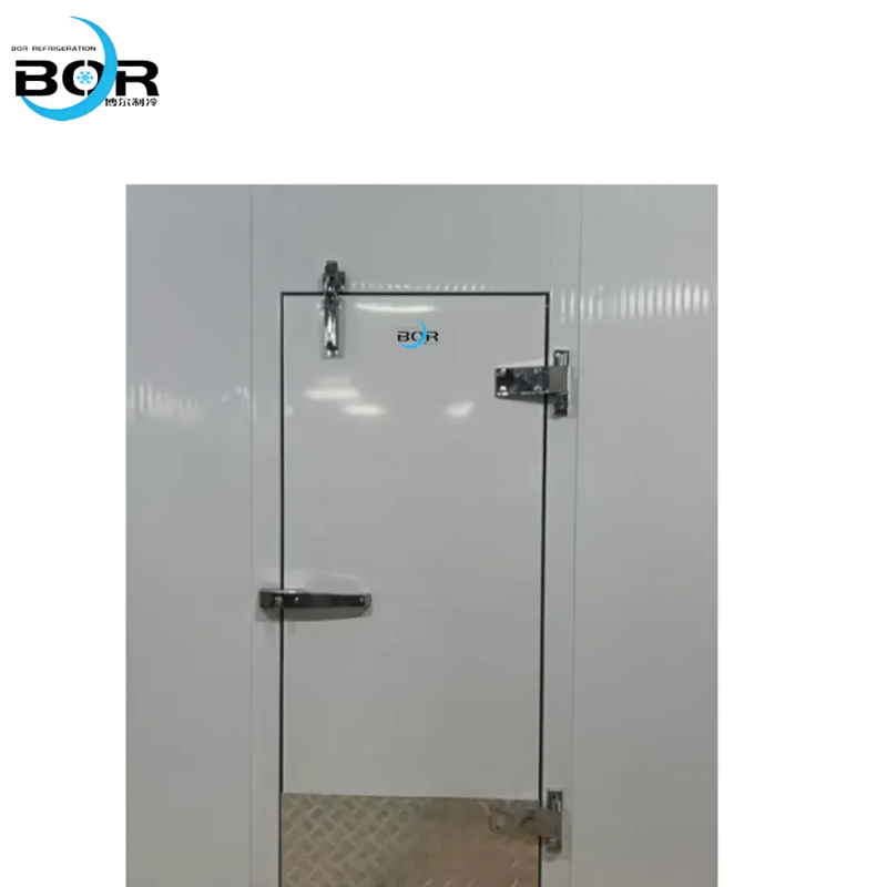 Porta com dobradiça totalmente oculta