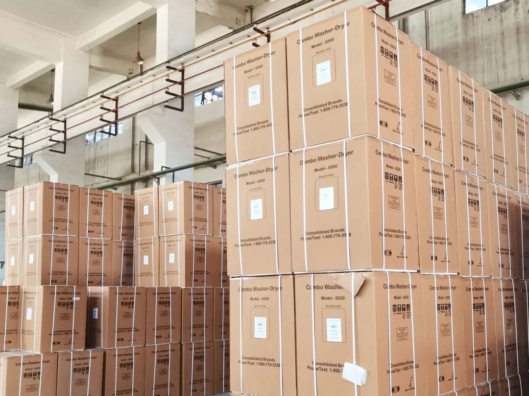 La société d’électroménager du groupe Xiaoya entre dans une période de pointe des exportations : huit conteneurs expédiés vers les marchés européens, américains et asiatiques