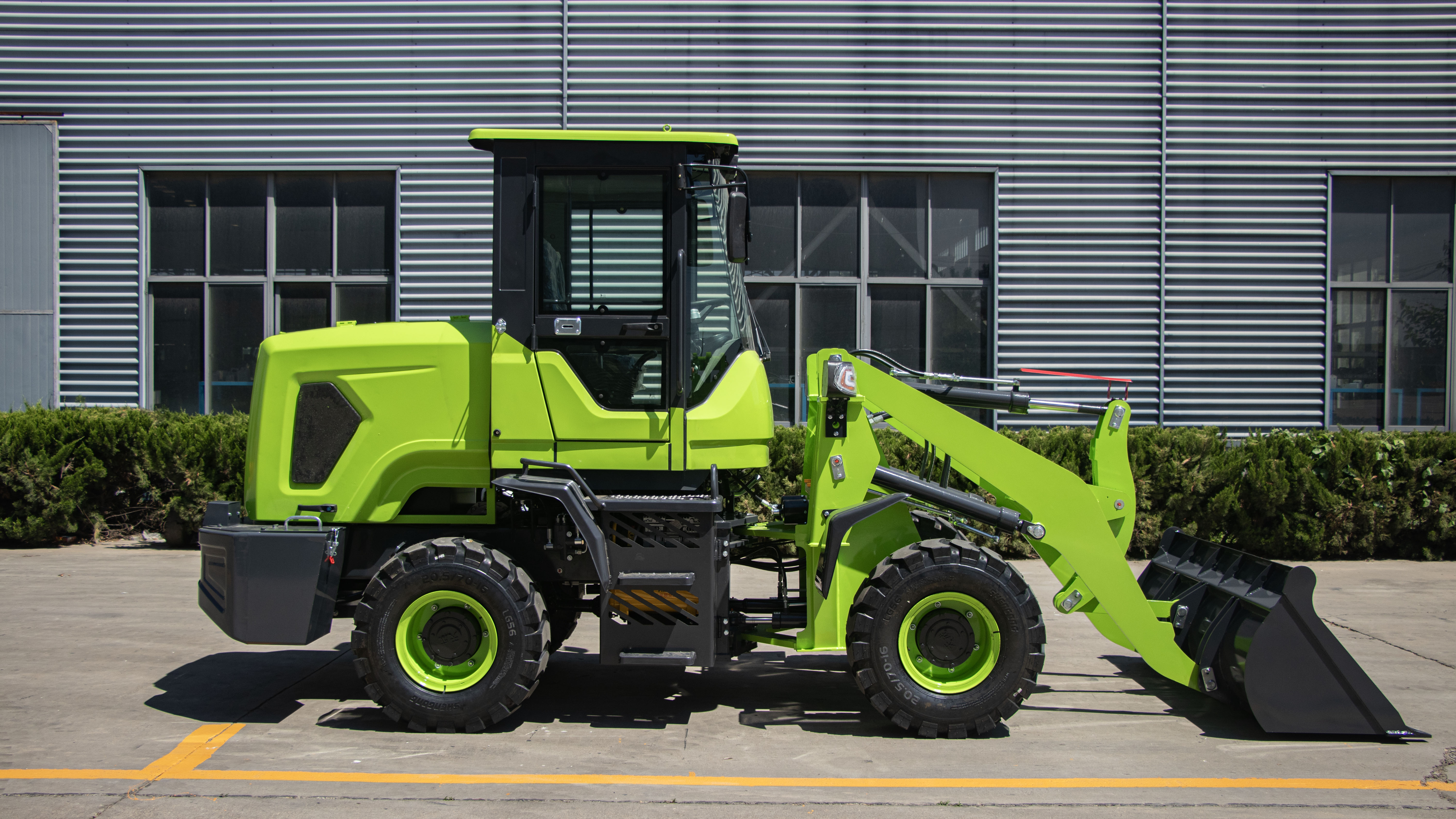 FG932E