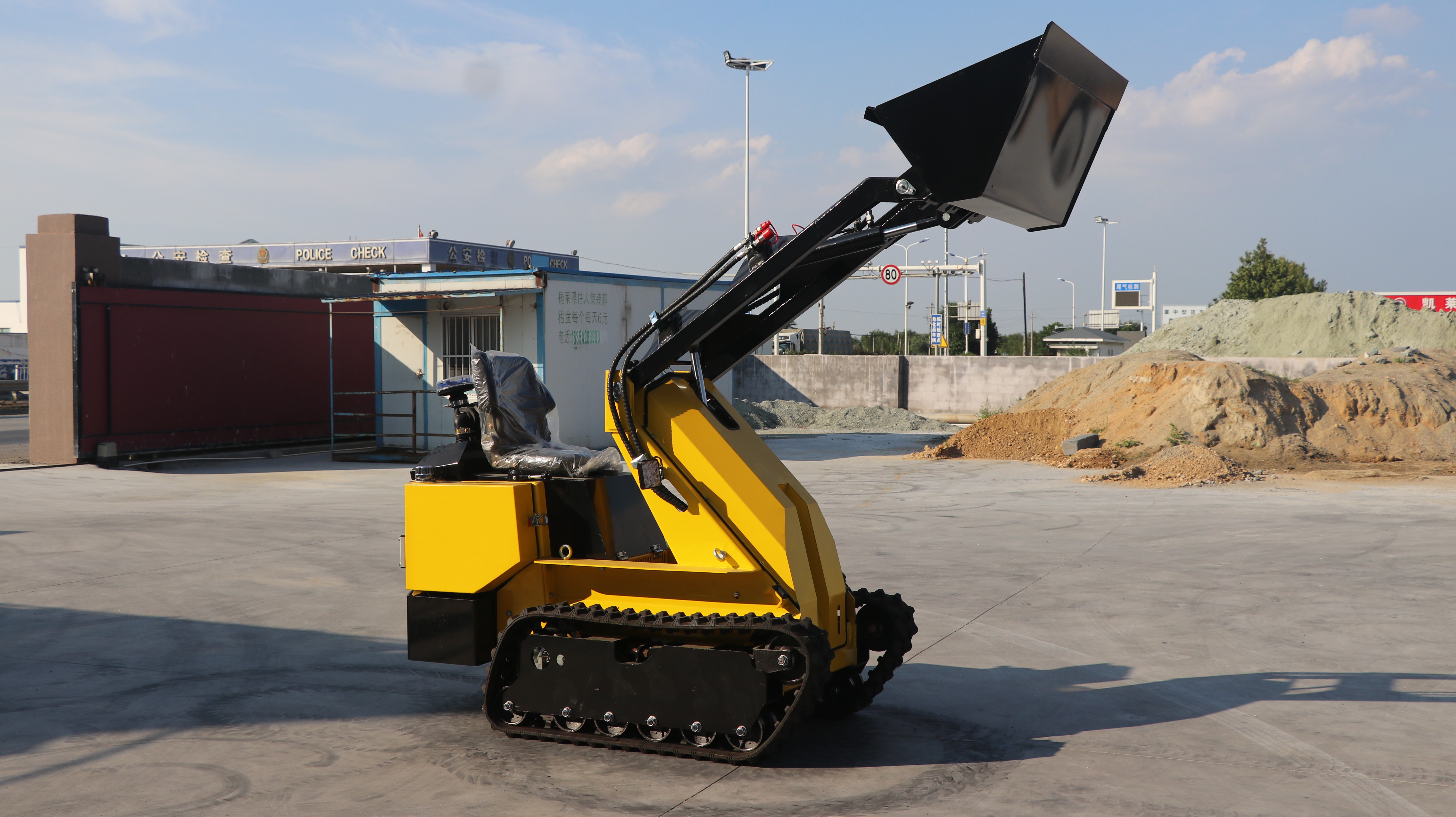 Minicarregadeira de Esteiras SG-S500