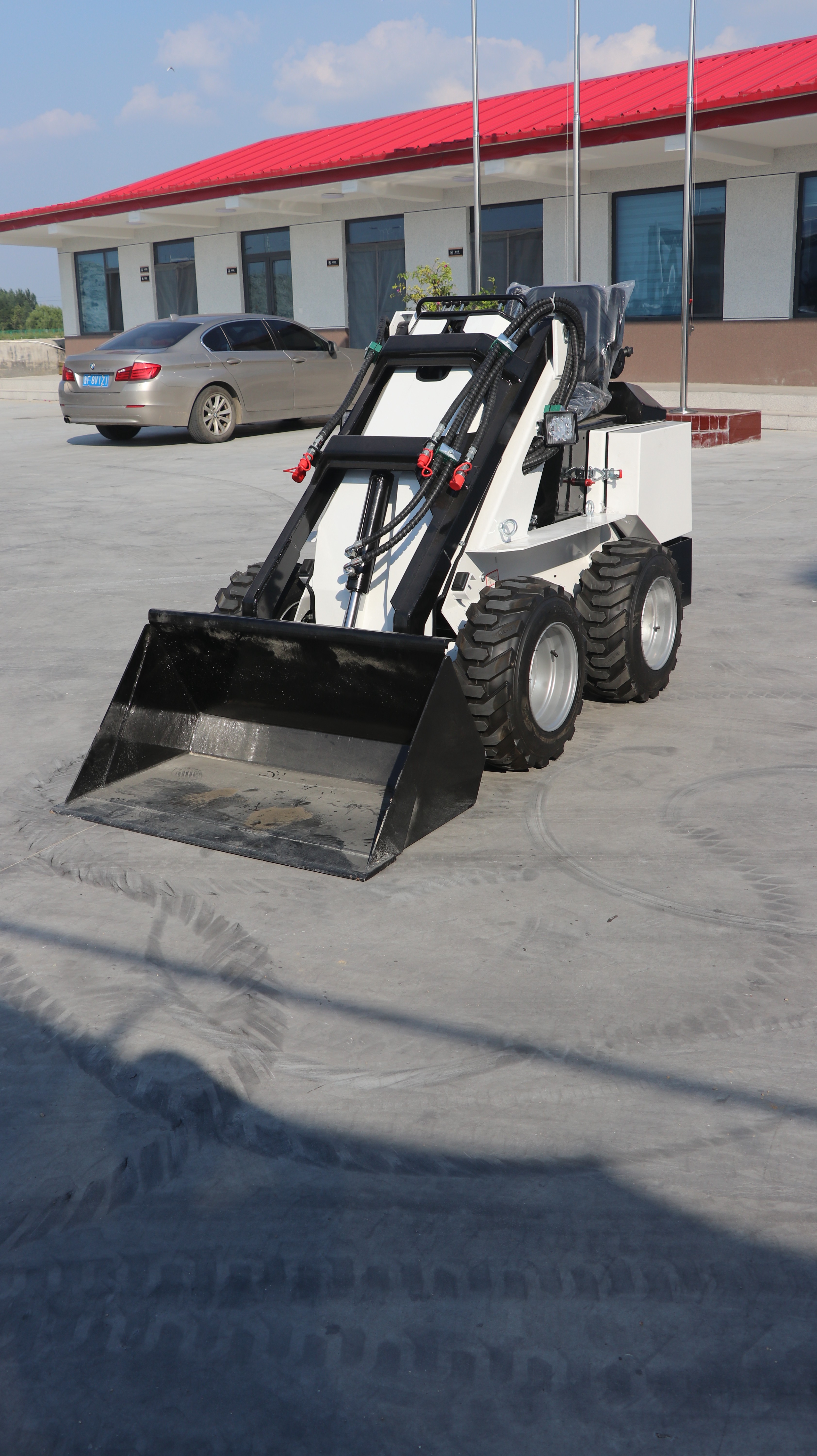 Especificações da minicarregadeira de rodas SG-S500