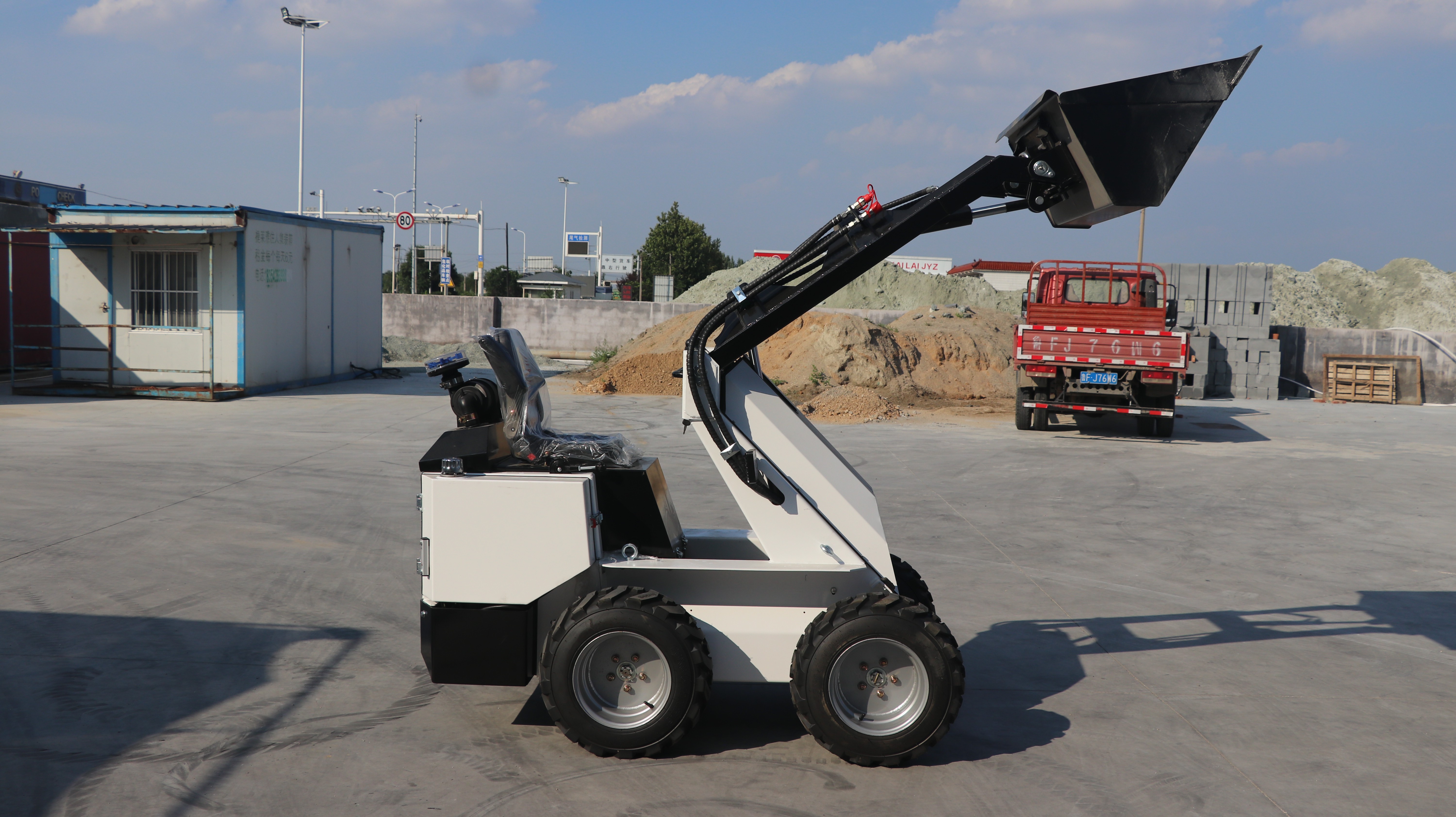 Especificações da minicarregadeira de rodas SG-S500