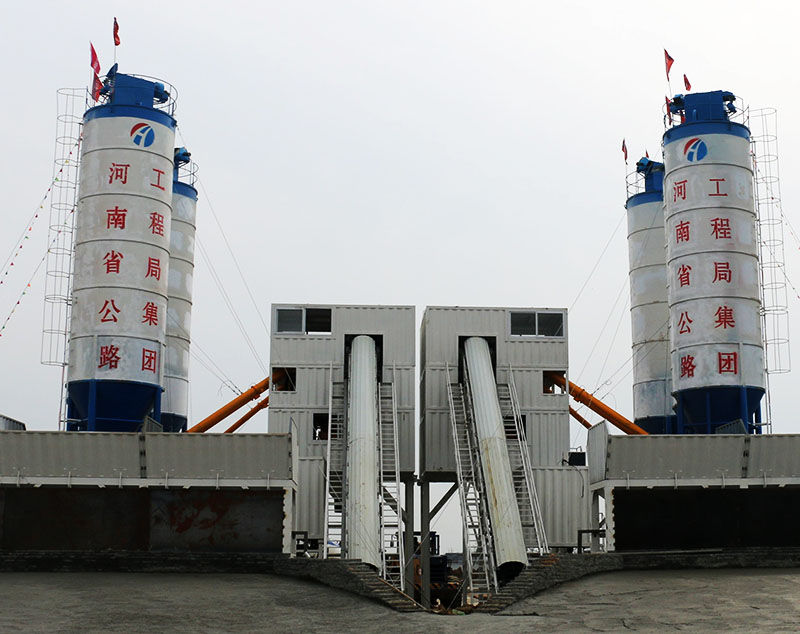 Бетоносмесительная установка HZS90