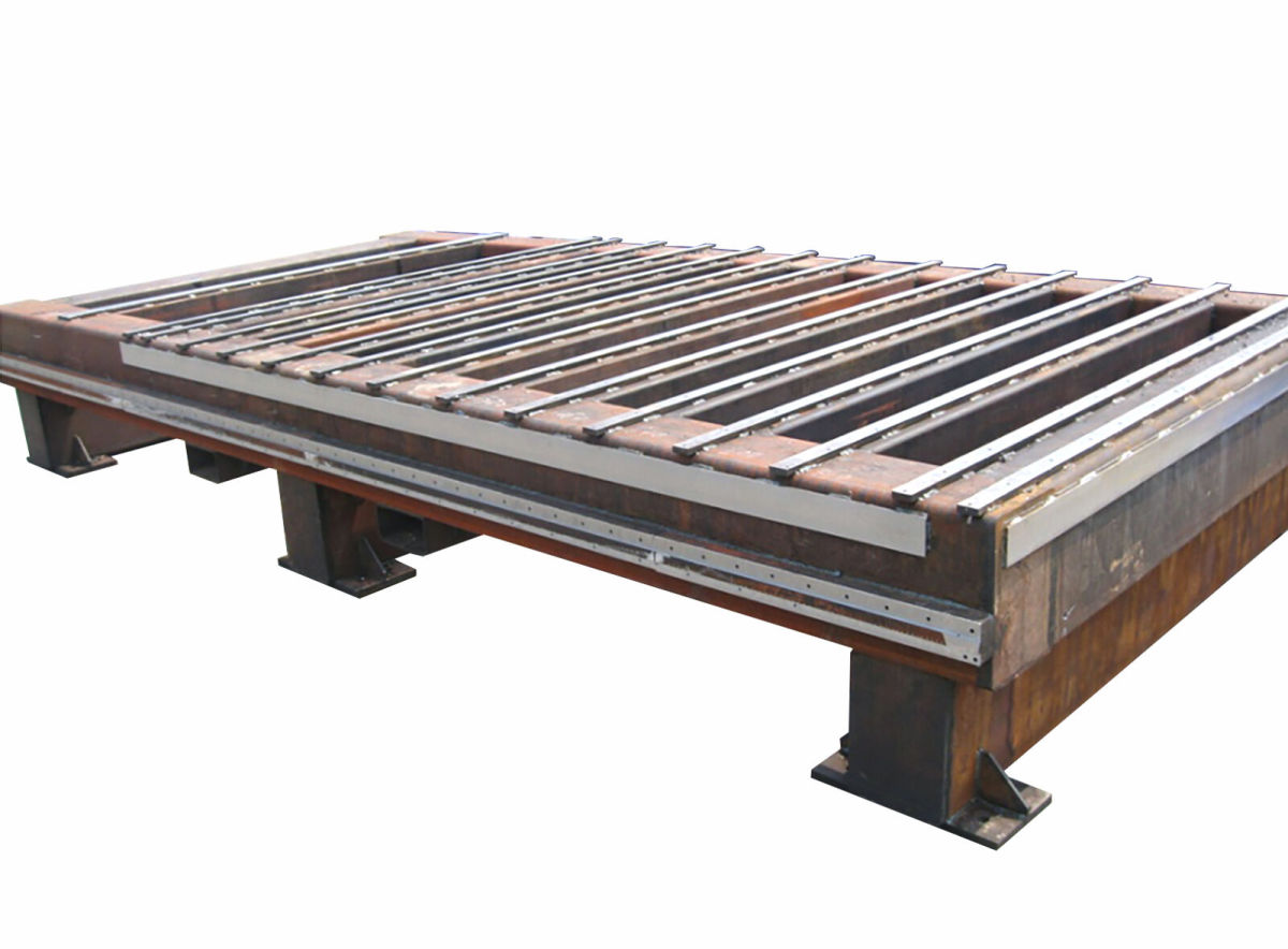 Heavy duty 4 axis cnc router with auto tool change Heavy duty 4 axis cnc router with auto tool change