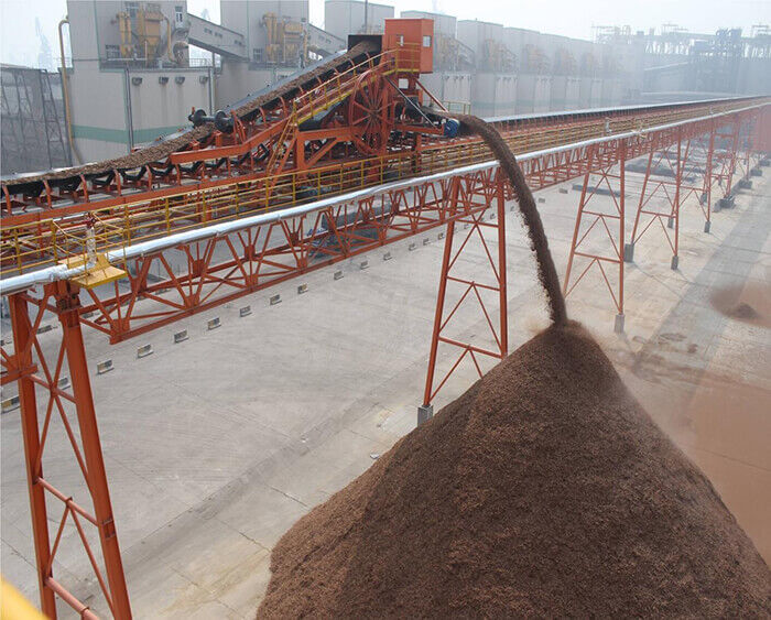 Heavy-Belt-Conveyors1.jpg