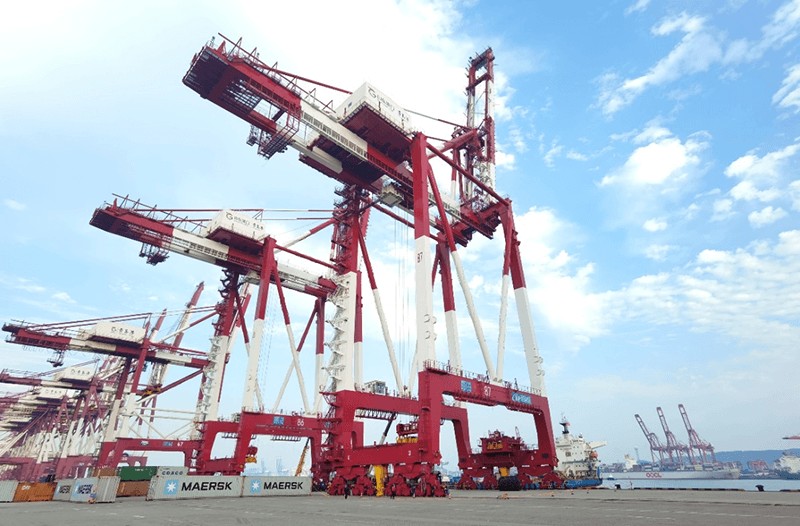 crane manufacturer.png