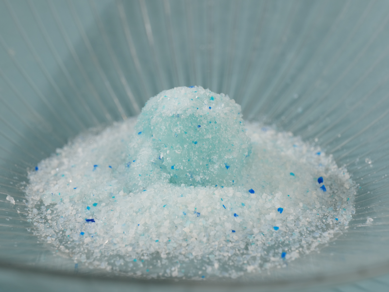 Litière agglomérante à base de silice