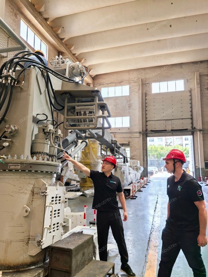 UK Marine Equipment Recycling Company Visits OUCO Factory! (1)