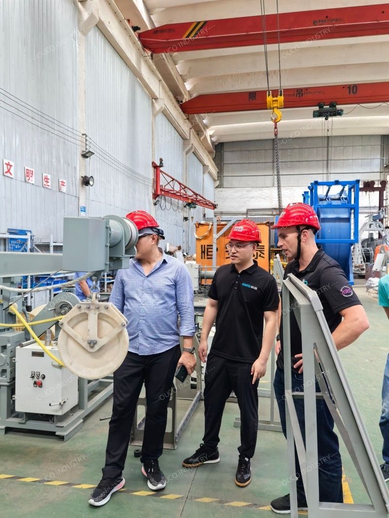 UK Marine Equipment Recycling Company Visits OUCO Factory! (3)